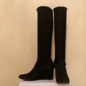 Stuart Weitzman black suede boots size 6